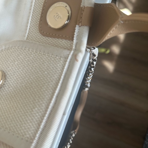 Chanel Deauville tote - Picture 7 of 12